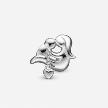 Christina A Mother's Love charm – sølv, 4 mm til sølvarmbånd og Slim læder