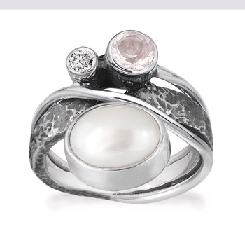 Rabinovich Glamorous Pearl fingerring i sterling sølv med ferskvandsperle og rosenkvarts