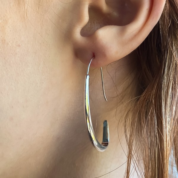 Ørehængere i rhodineret sterling sølv, 46 x 23 mm – Støvring Design