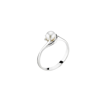 Ring i sterling sølv med perler, 6 mm – Lund Copenhagen