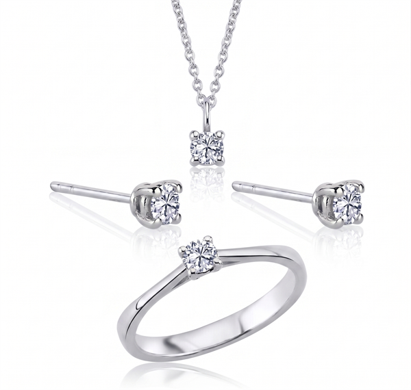 The One smykkesæt, med i alt 0,72 ct Diamant i 14 kt hvidguld