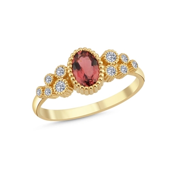 Athene fingerring, med i alt 0,16 ct diamanter i 14 kt guld
