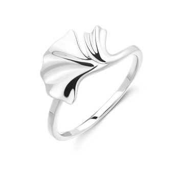 Sølvring fra Støvring Design med bladformet top og glat, skinnende ringbånd.