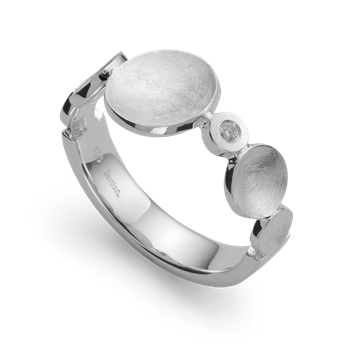 Ring i rhodineret 925 sterling sølv med diamant 0,02 ct (Wesselton/SI), mat/poleret – Bastian Inverun