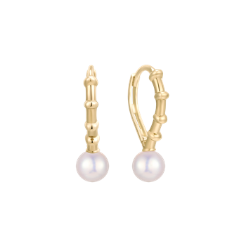 Creoler i 8 karat guld med ferskvandsperle, 19 x 11 mm – Støvring Design