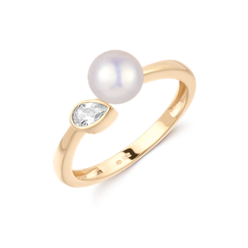 Ring i 8 karat guld med gul oval zirkonia – Støvring Design